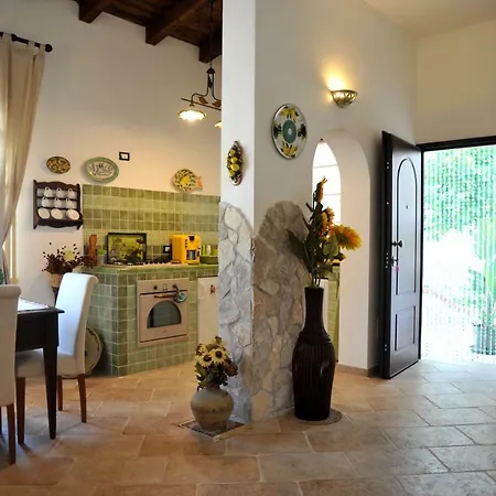 Rosina Holiday home Noto